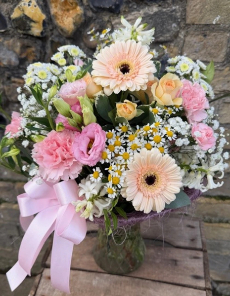 Blush meadow vase