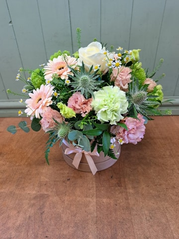 Peaches cream hatbox