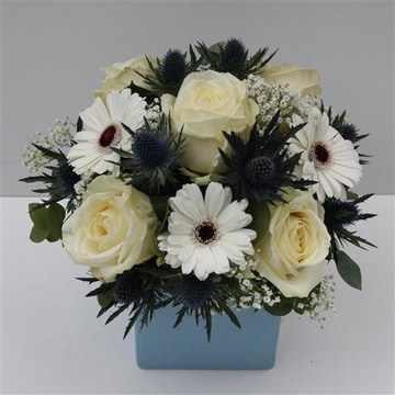 Baby cube vase