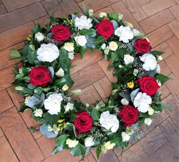 Red and white wreath