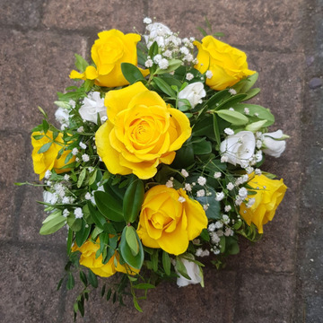 Peaceful glow posy