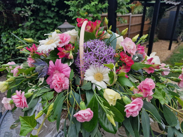 Heavenly harmony basket