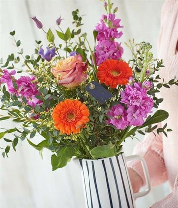 Country flower jug