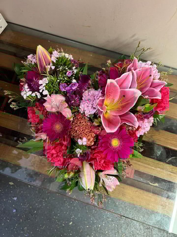 Pink heart tribute