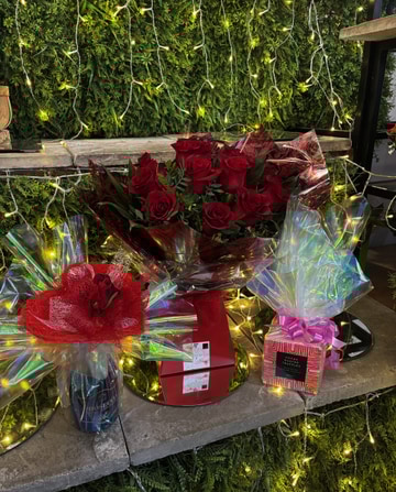 12 red rose bundle