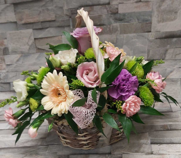 Country garden basket