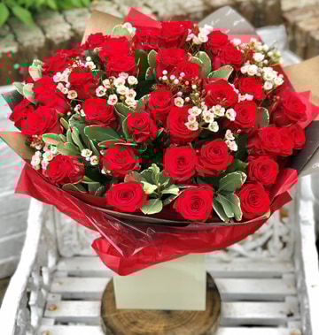 Fifty red roses