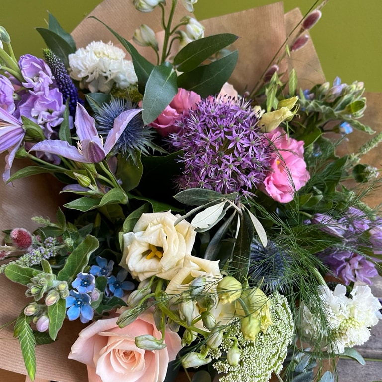 Cottage garden bunch