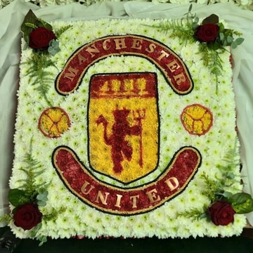Manchester united football badge
