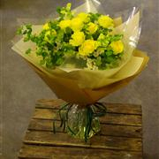 Long stem yellow roses