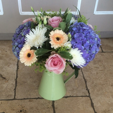 Arrangement in container