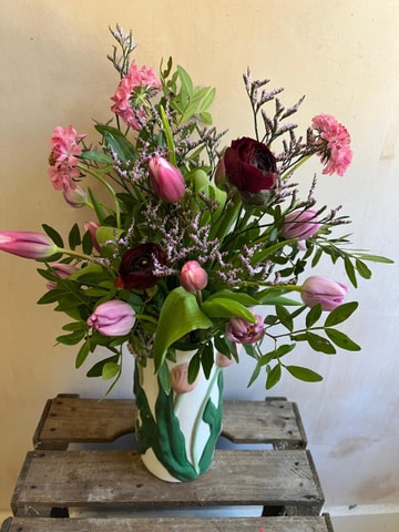 Pretty vase arrangement