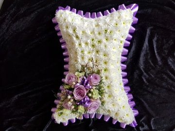 Pillow tribute
