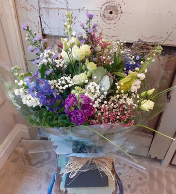 Cottage garden bouquet
