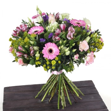 Summer handtied