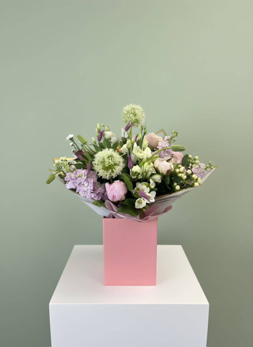 Pearl petals