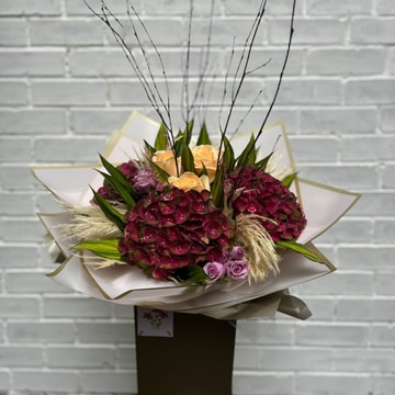Bold classic elegance
