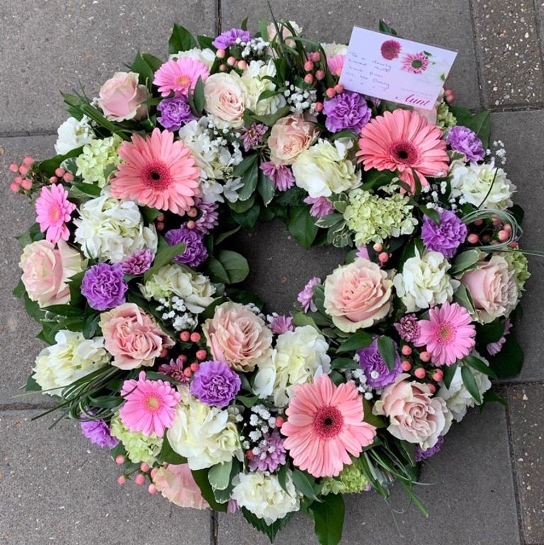 pink-and-white-rose-and-gerbera-wreath