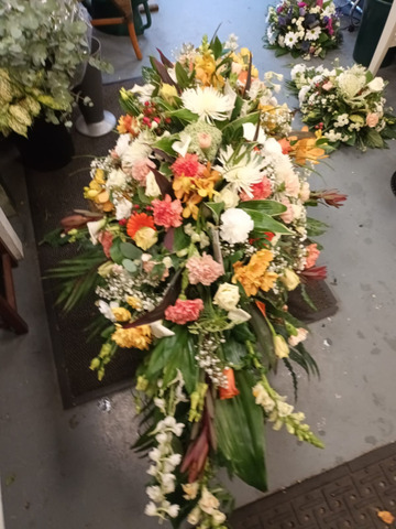 Rustic elegance coffin sp