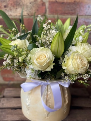 Vanilla hand tied