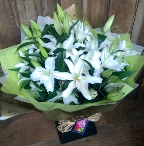 Lovely lily aqua bouquet