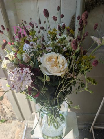 Country garden vase