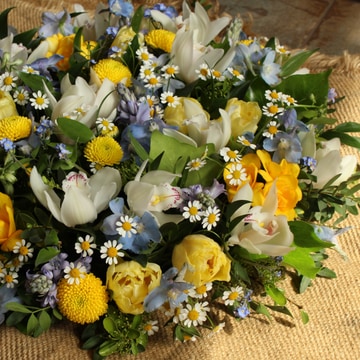 Springlike posy