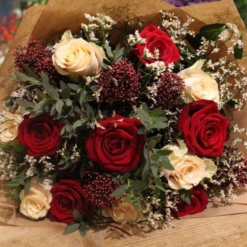 Christmas romance bouquet