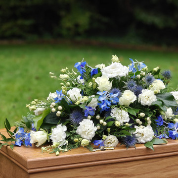 Blue-white casket spray