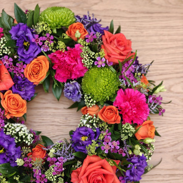 Vibrant wreath