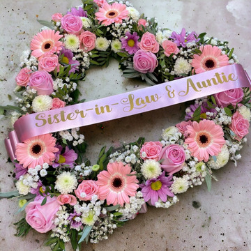 Mixed floral open heart
