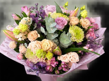 Exquisite blooms