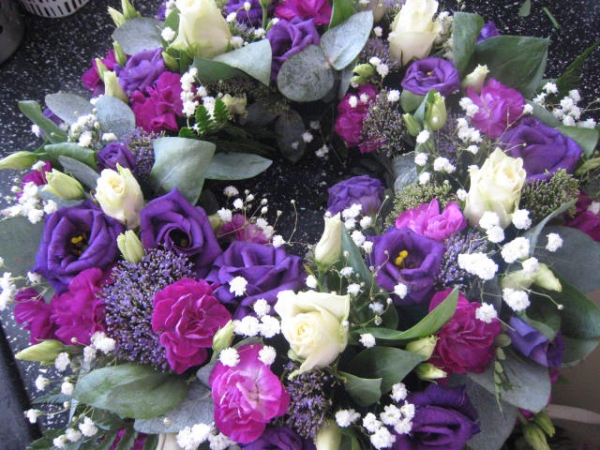 12 inch funeral wreath