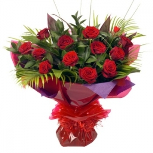 Deluxe 12 red rose