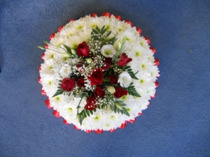 Red posy pad