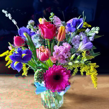 Spring flower vase