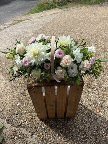 Pick-me-up basket