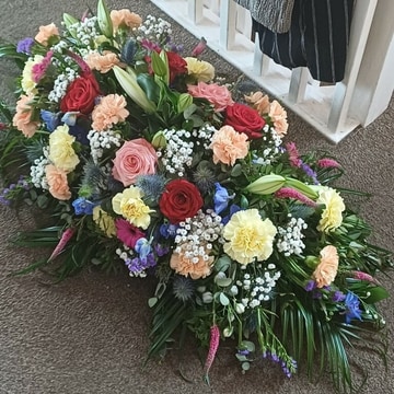 Casket spray florist choice