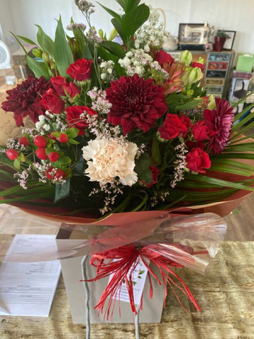 Deep desire bouquet