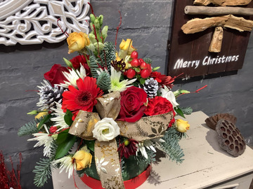 Christmas hat box