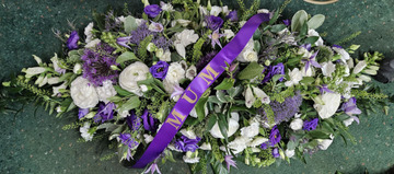 Purple-white spray