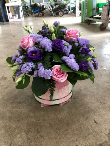 Lavender rose hat box