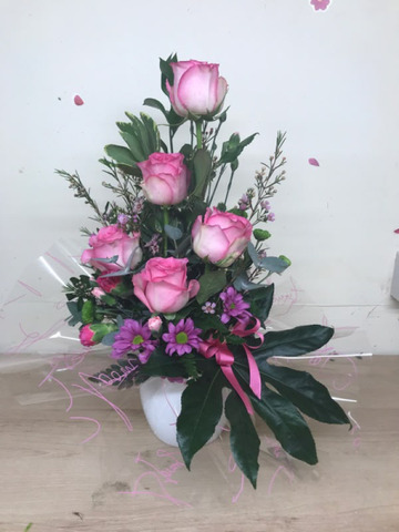 Pink rose pot