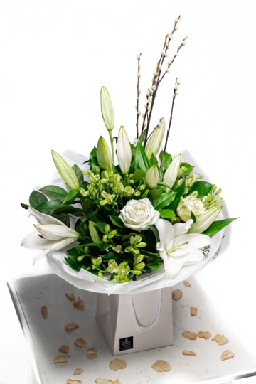 White aqua handtied