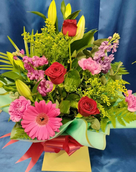 Vibrant box bouquet
