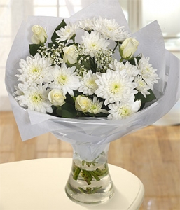 Pure white bouquet