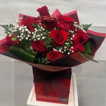12 red rose aquapack