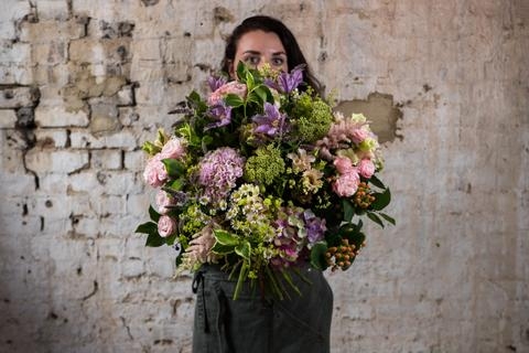 The pastel posy