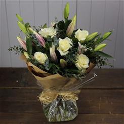 White lilies and roses