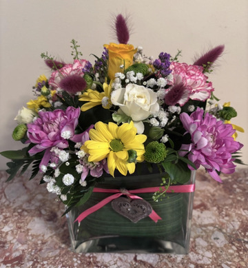 Glass cube arrangement